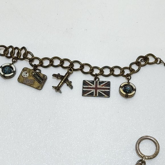 Claire AJMC Set Charm Bracelets Travel Charms Suitcase Globe (AJMC Broke Clasp) - Picture 9 of 11
